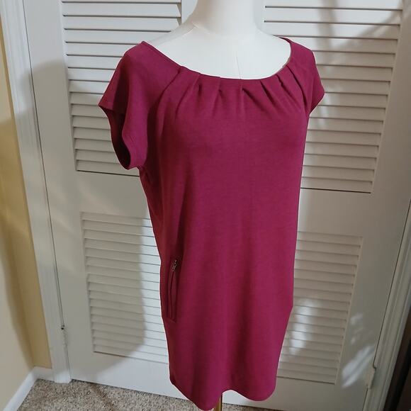 DBG small Raspberry Tunic Dress zip-pocket easy care cap-sleeve gathered neck - Picture 1 of 14